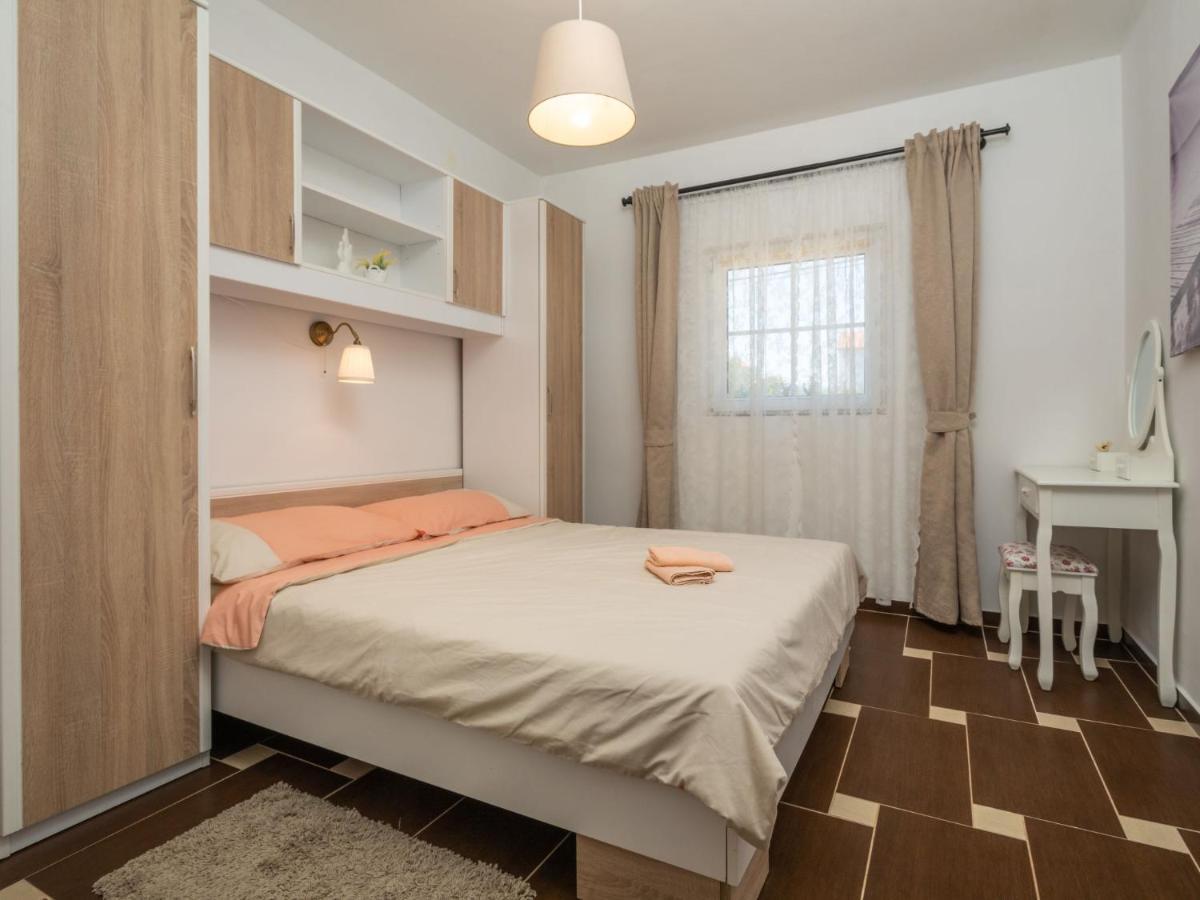 Holiday Home Mikac - Mlk136 By Interhome Dobrinj المظهر الخارجي الصورة