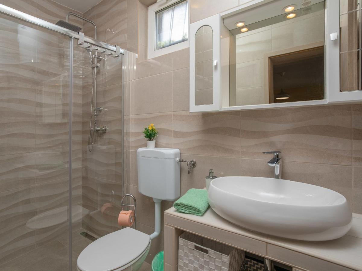 Holiday Home Mikac - Mlk136 By Interhome Dobrinj المظهر الخارجي الصورة