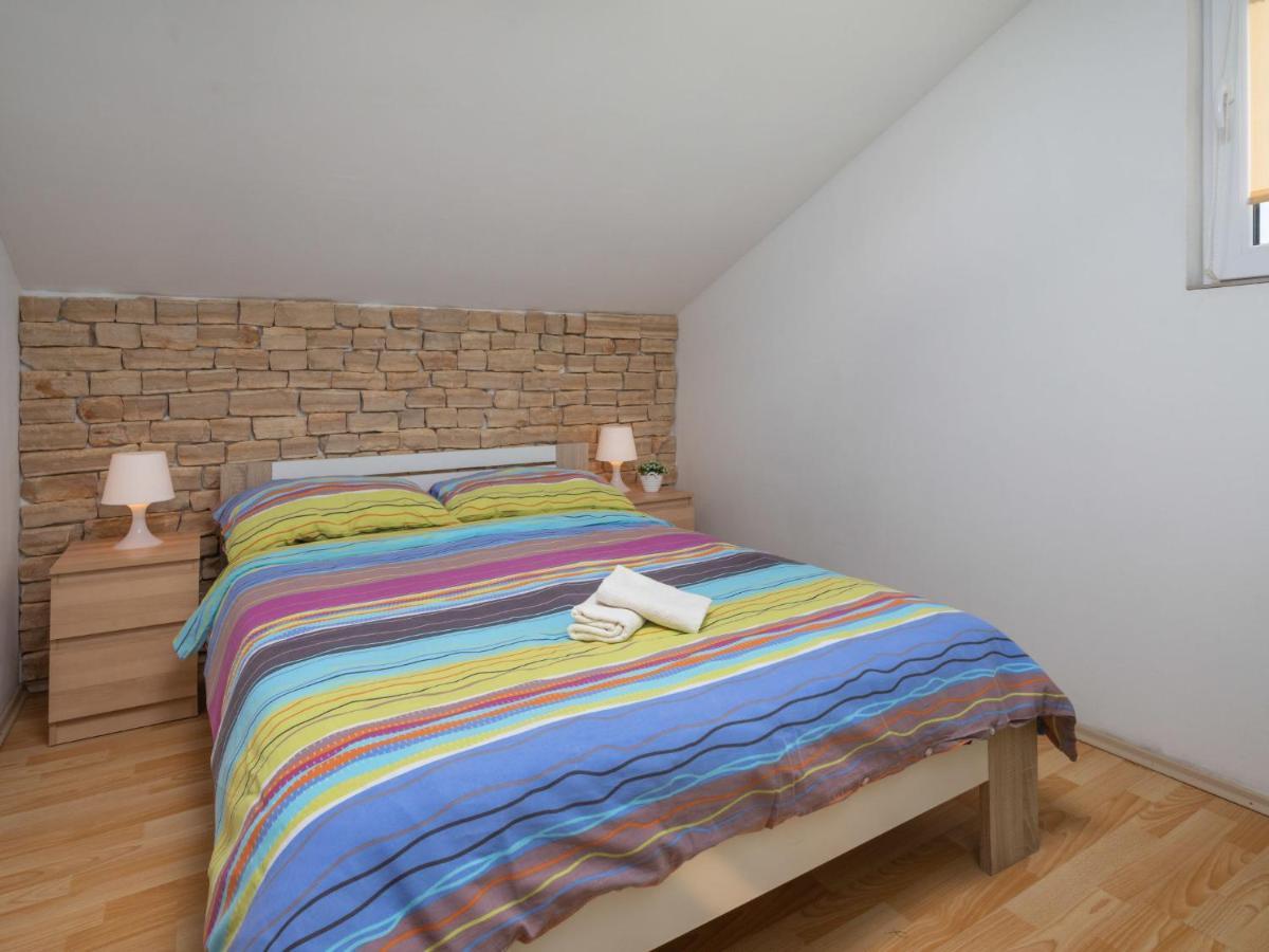 Holiday Home Mikac - Mlk136 By Interhome Dobrinj المظهر الخارجي الصورة