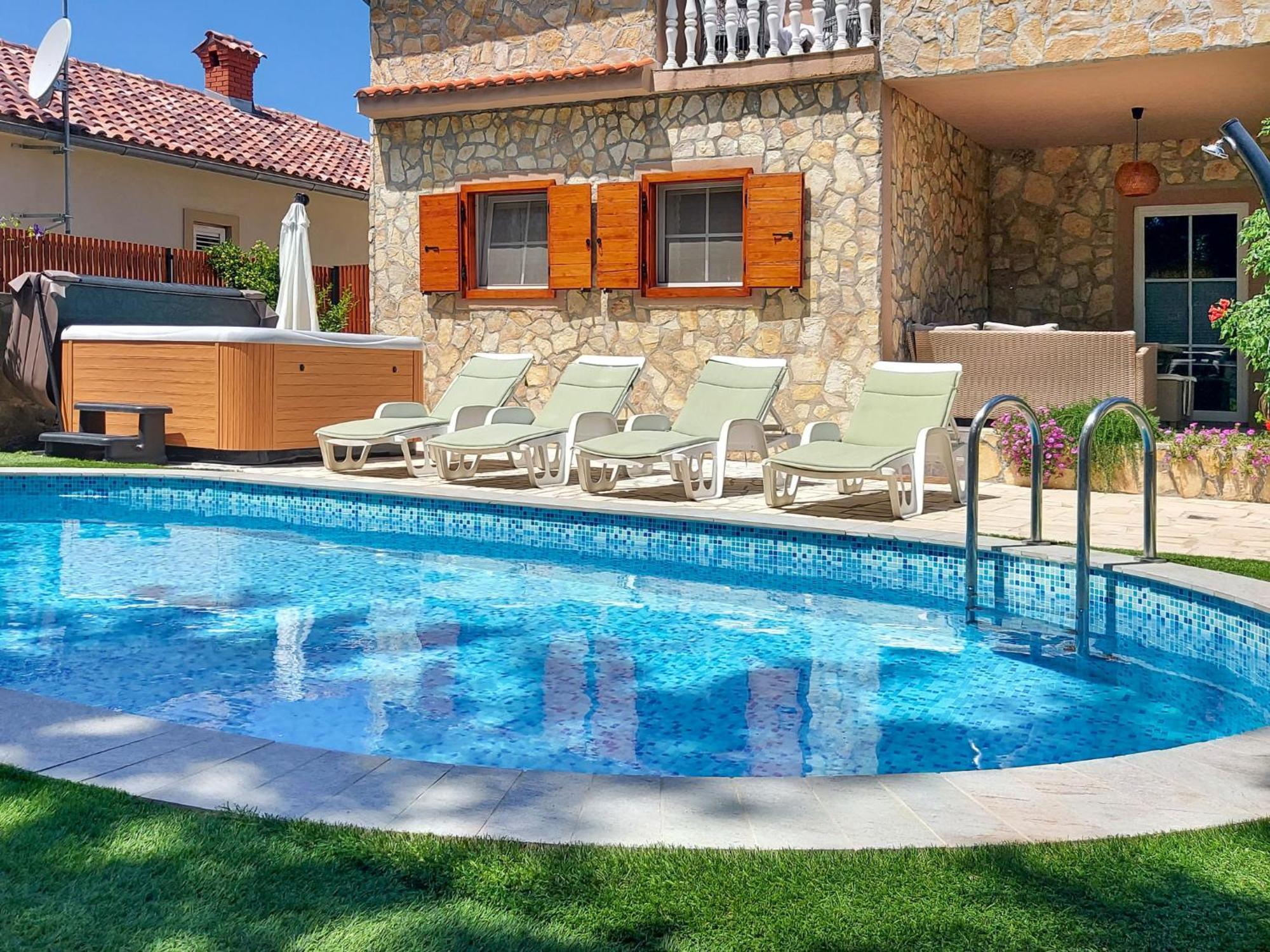 Holiday Home Mikac - Mlk136 By Interhome Dobrinj المظهر الخارجي الصورة